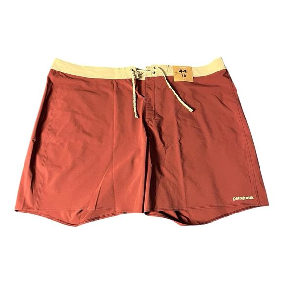 NWT Patagonia Men Hydropeak Boardshorts 18" Red Tan Swim Trunks Size 44 Slim Fit - Picture 1 of 8